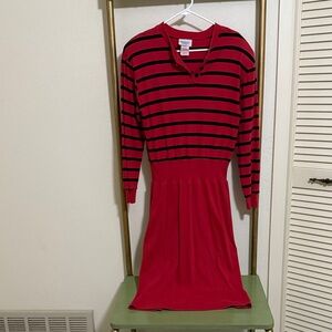 Chic Red and Black Striped Long Sleeve Dress